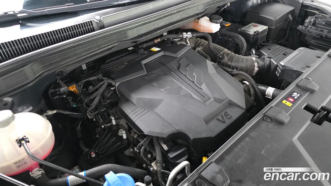 Kia Carnival 2023 из KR, фото 5