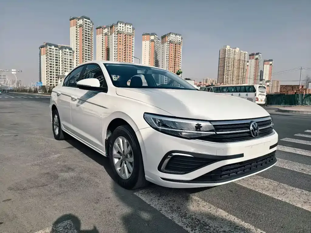 Volkswagen Bora 2024 из CN, фото 8