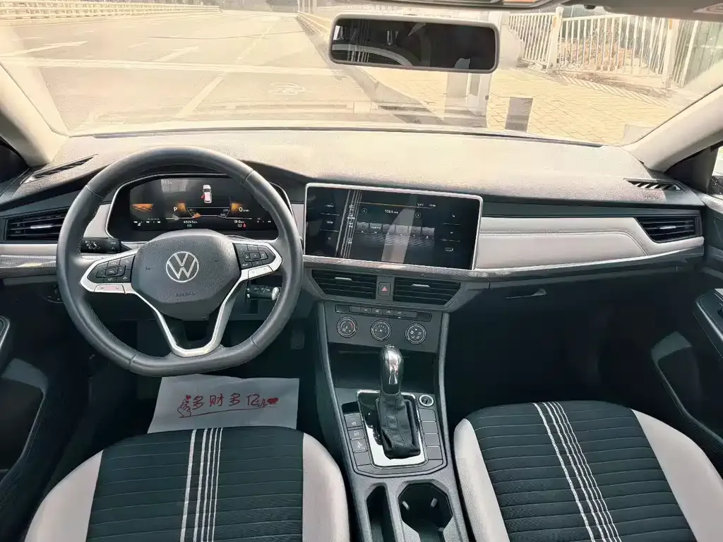 Volkswagen Bora 2024 из CN, фото 2