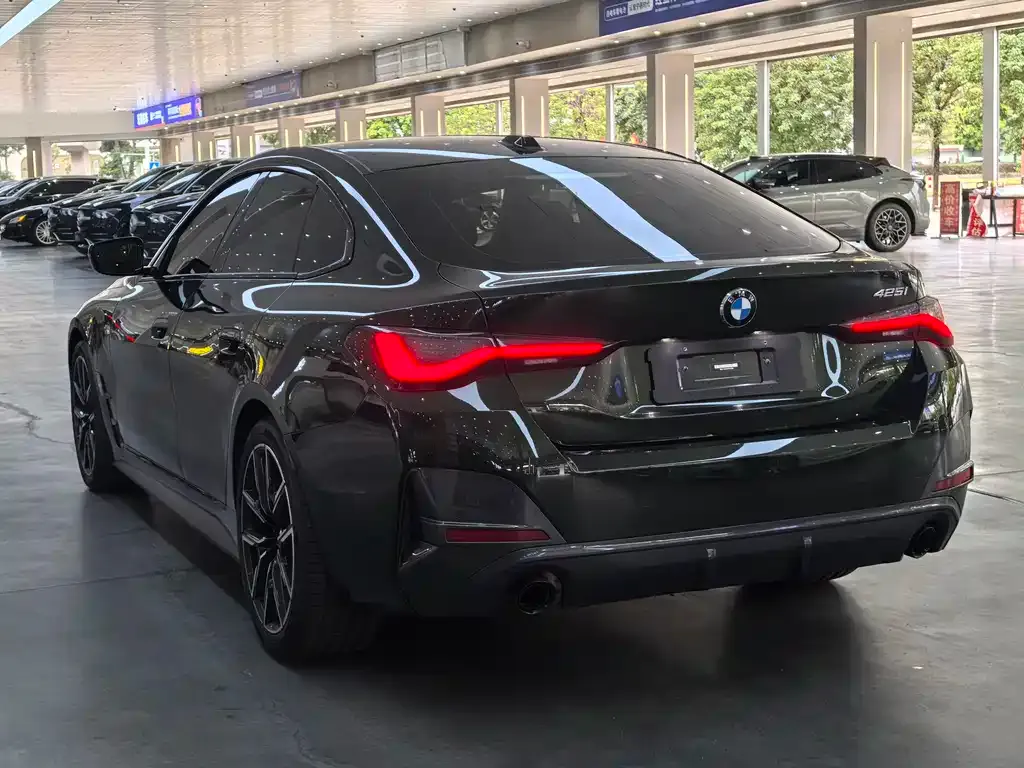 BMW 4 Series 2023 из CN, фото 10