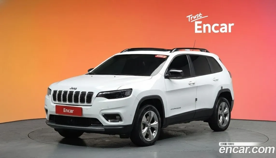Jeep Cherokee — фото 1