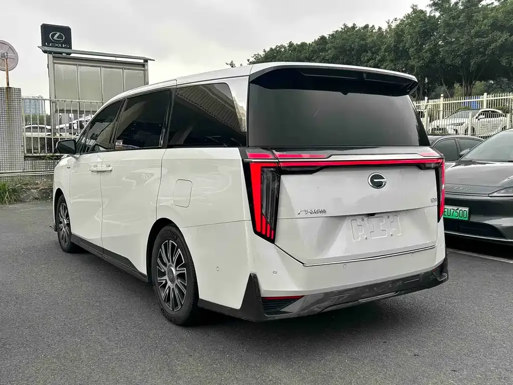 GAC Motor Trumpchi E9 — фото 4