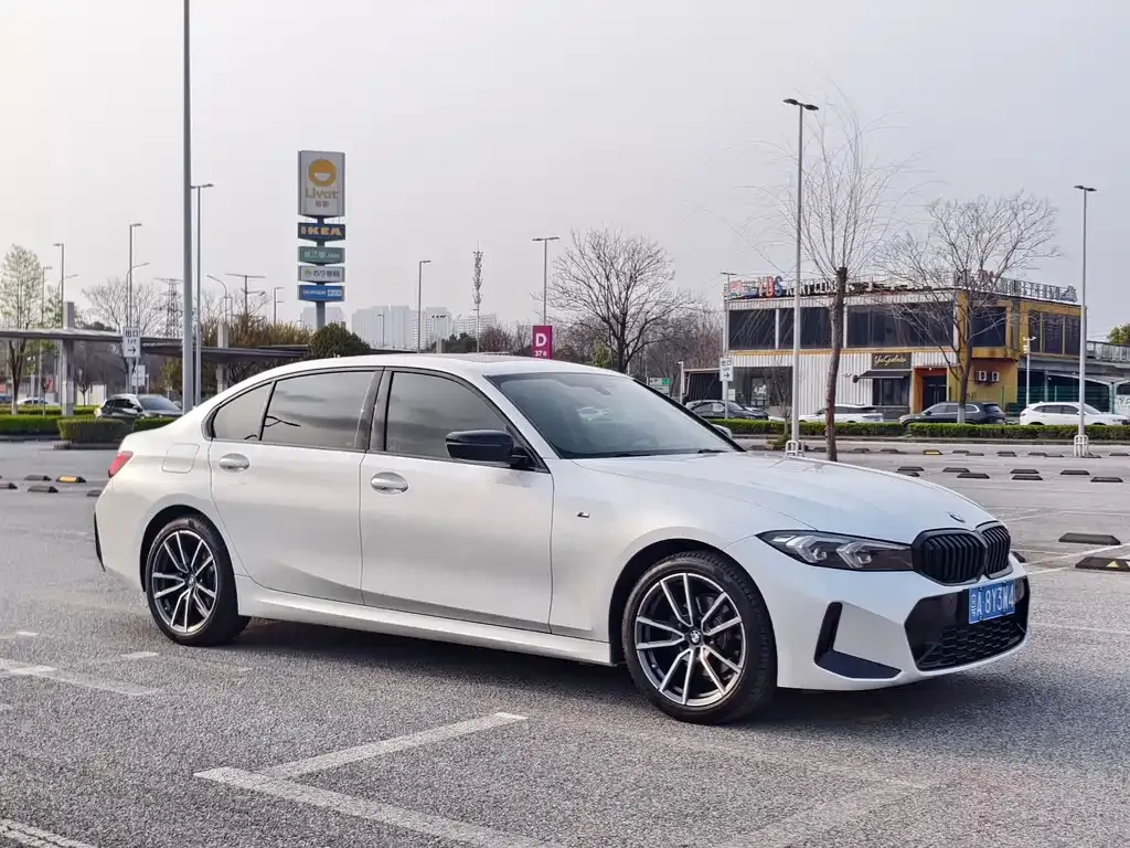 BMW 3 Series 2023 из CN, фото 5