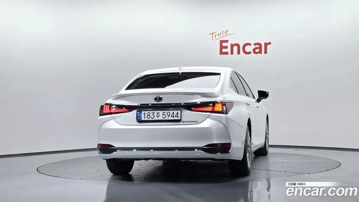 Lexus ES 2023 из KR, фото 4