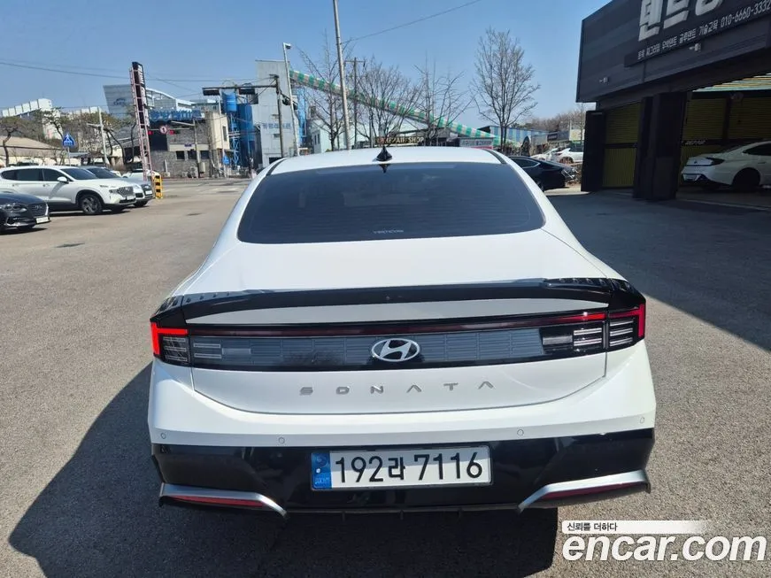 Hyundai Sonata 2024 из KR, фото 4