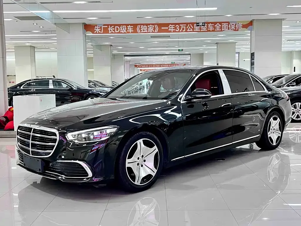 Mercedes-Benz S-Class — фото 1