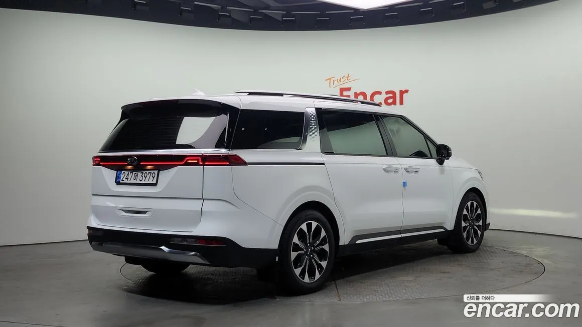 Kia Carnival 2021 из KR, фото 2