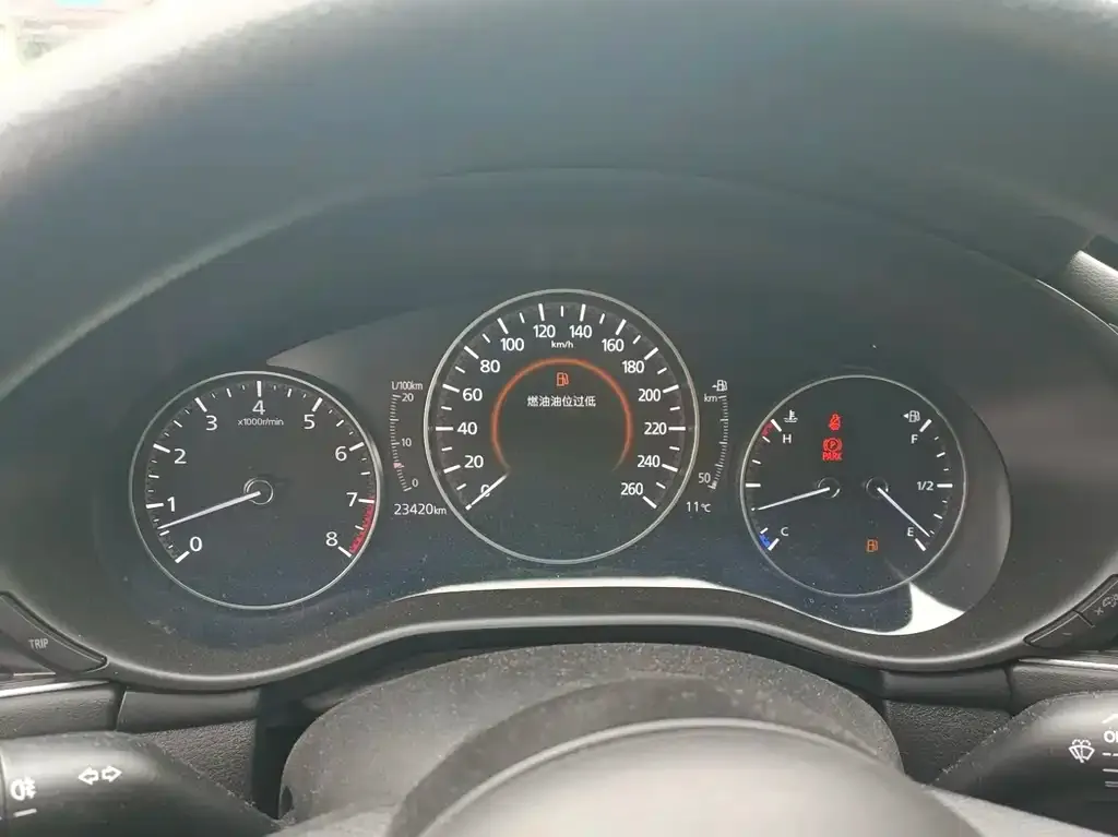 Mazda 3 Axela 2024 из CN, фото 9