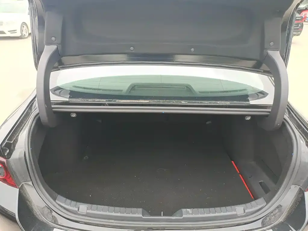 Mazda 3 Axela 2024 из CN, фото 10