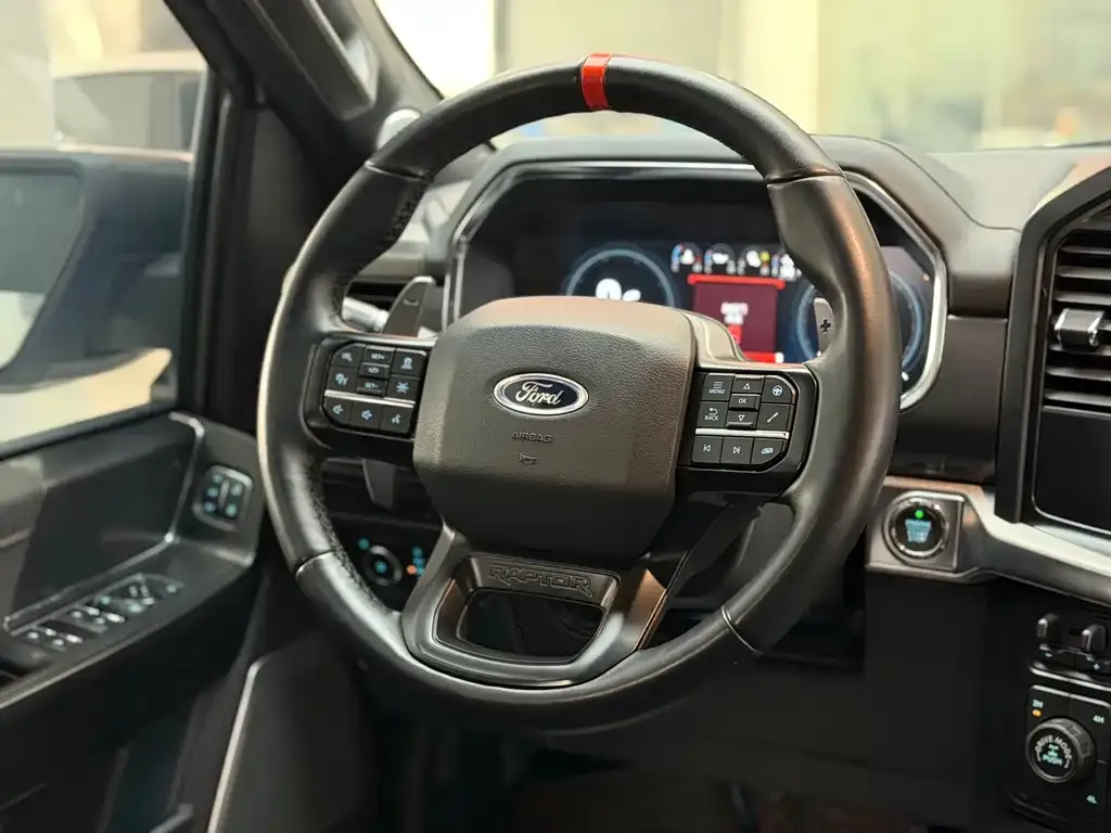 Ford F-150 Raptor 2023 из CN, фото 2