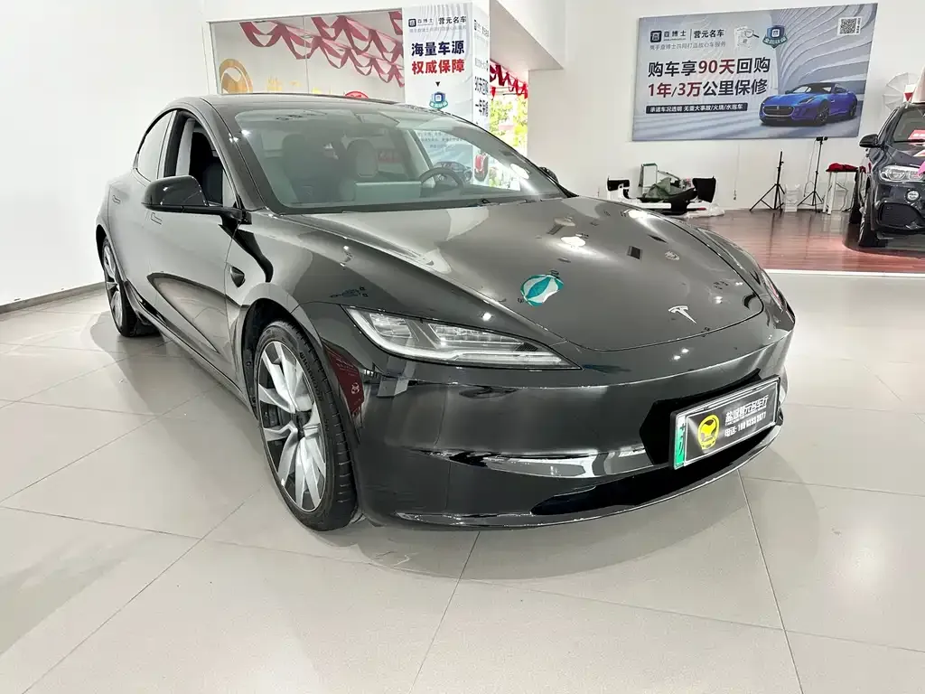 Tesla Model 3 — фото 2