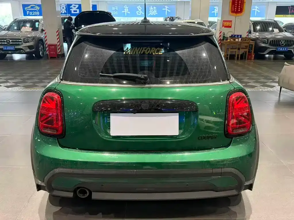 MINI Cooper (3-door) 2021 из CN, фото 9