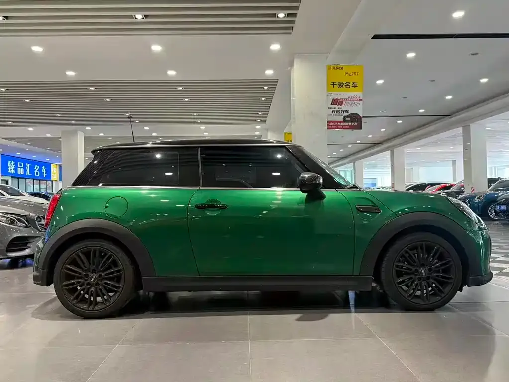 MINI Cooper (3-door) 2021 из CN, фото 10