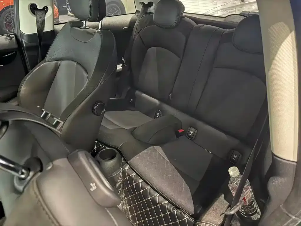 MINI Cooper (3-door) 2021 из CN, фото 3