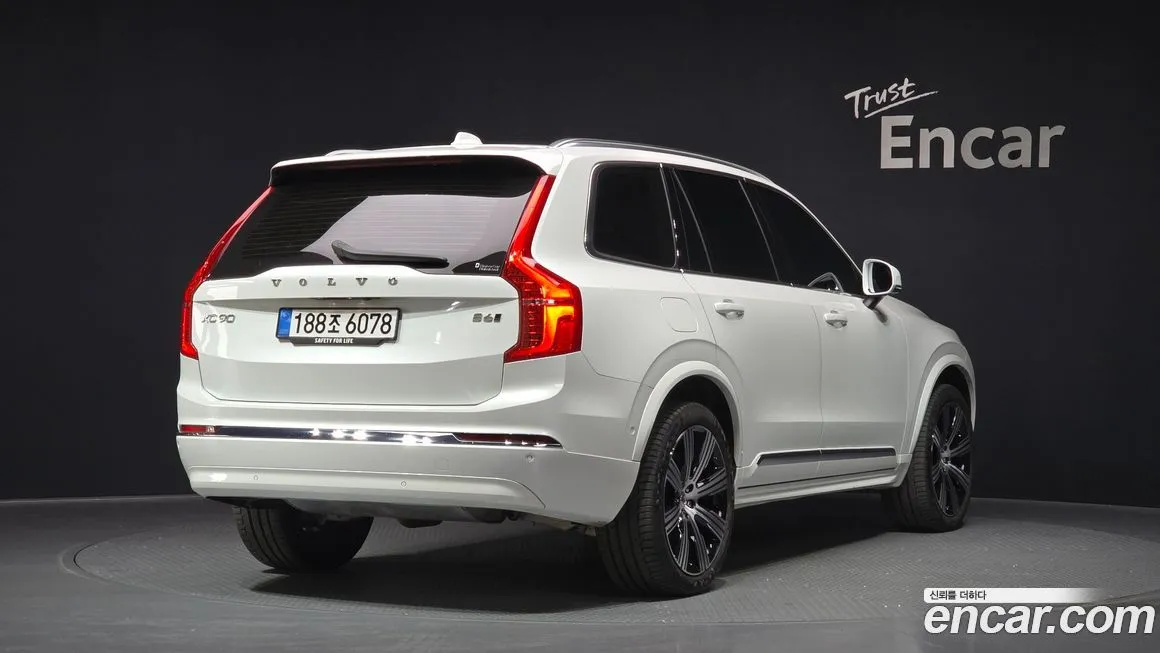 Volvo XC90 2025 из KR, фото 10