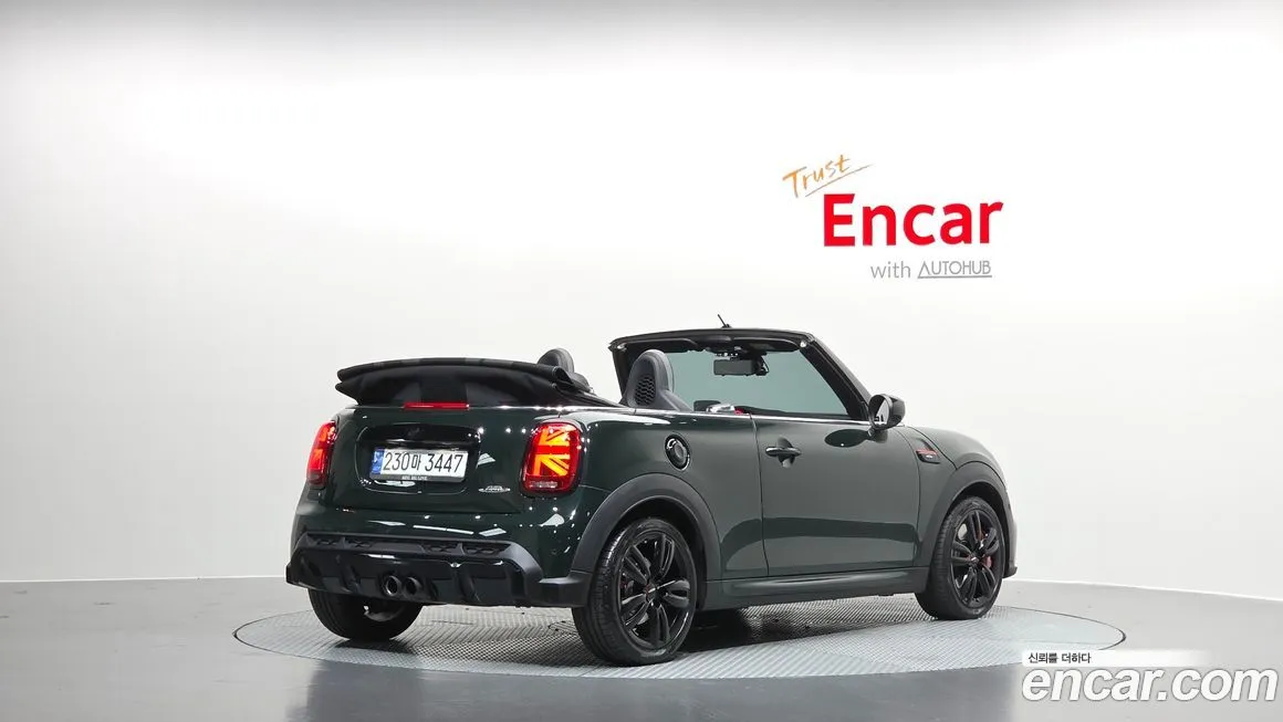 Mini Cooper Convertible 2024 из KR, фото 3