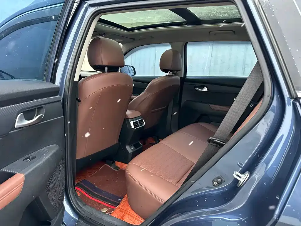 Kia Sportage — фото 4