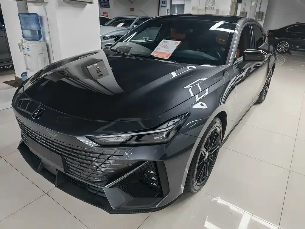 Changan UNI-V 2023 из CN, фото 1