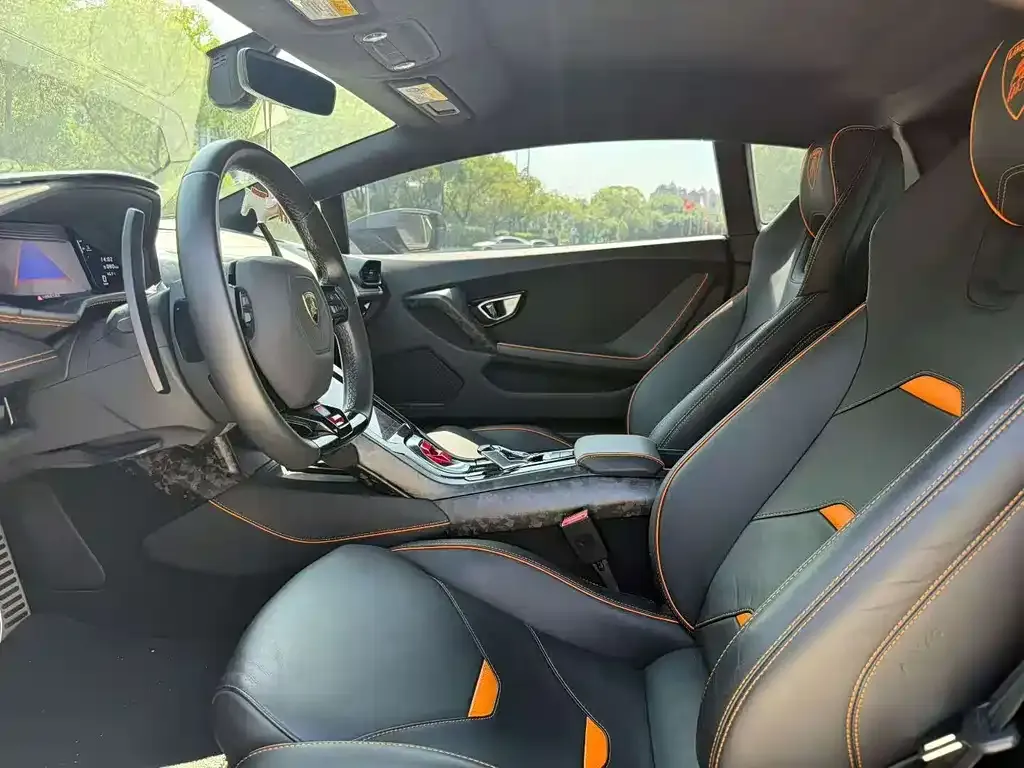 Lamborghini Huracan — фото 7