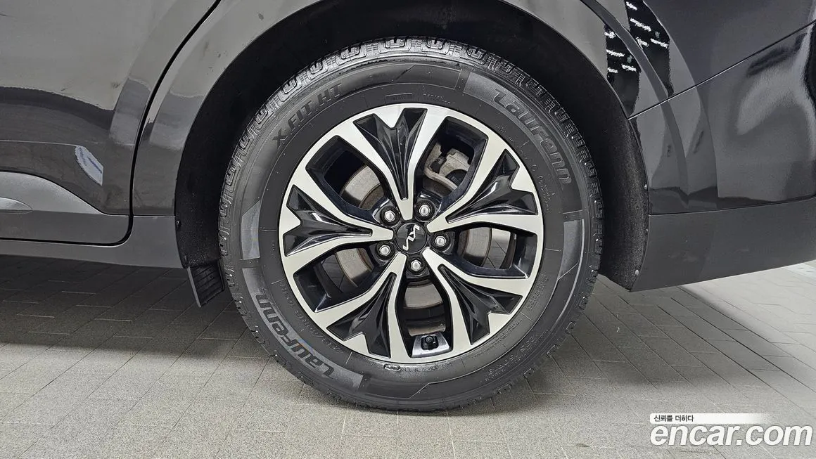 Kia Carnival 2023 из KR, фото 6