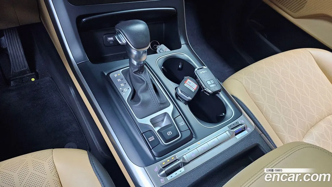 Kia Carnival 2023 из KR, фото 7