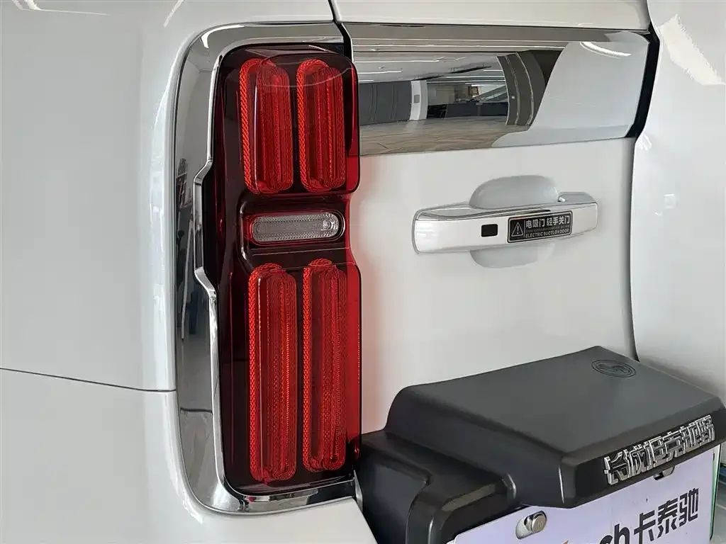 Tank 500 New Energy 2025 из CN, фото 5