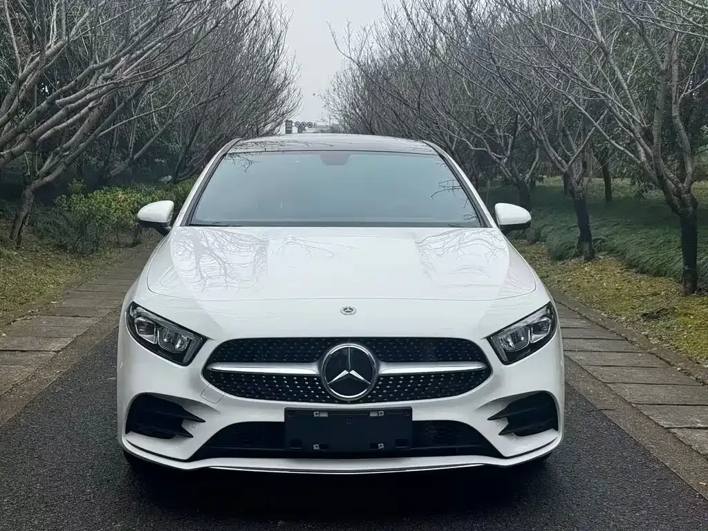 Mercedes-Benz A-Class — фото 8