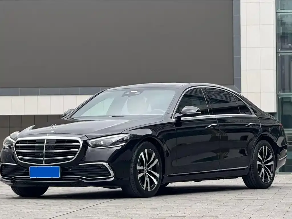 Mercedes-Benz S-Class — фото 1