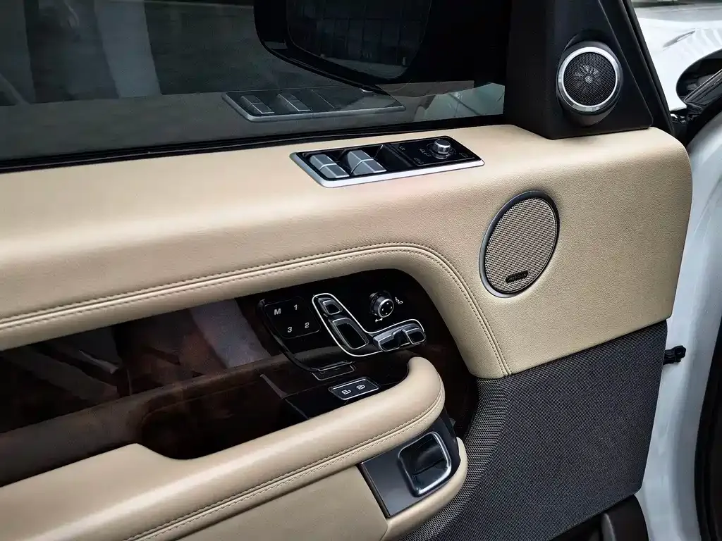 Land Rover Range Rover 2022 из CN, фото 3
