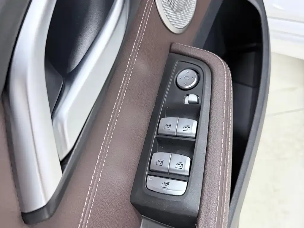 BMW 1 Series — фото 10