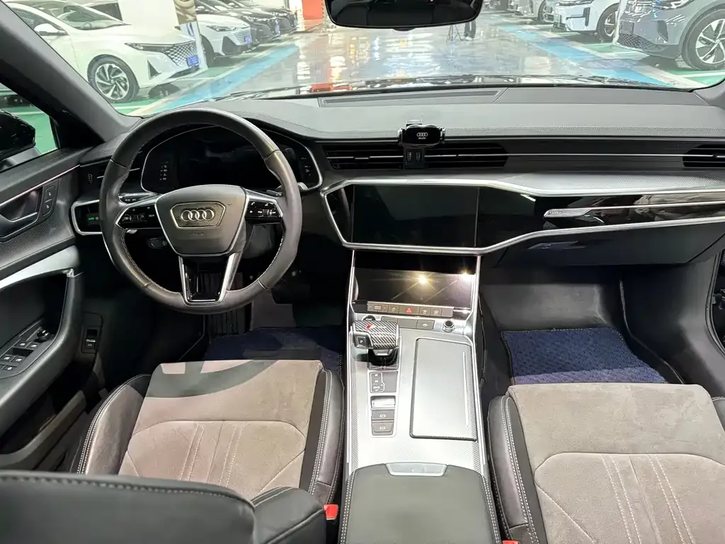 Audi A6L 2022 из CN, фото 3