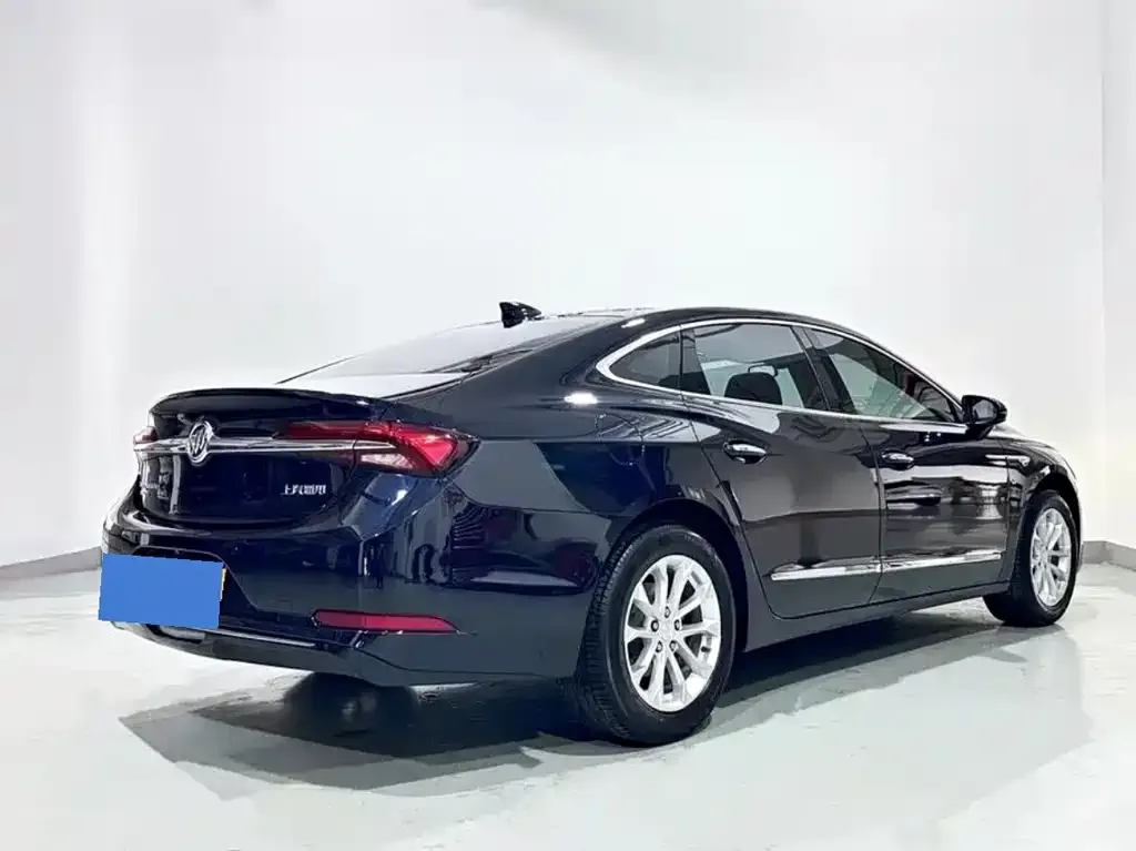 Buick LaCrosse 2021 из CN, фото 2