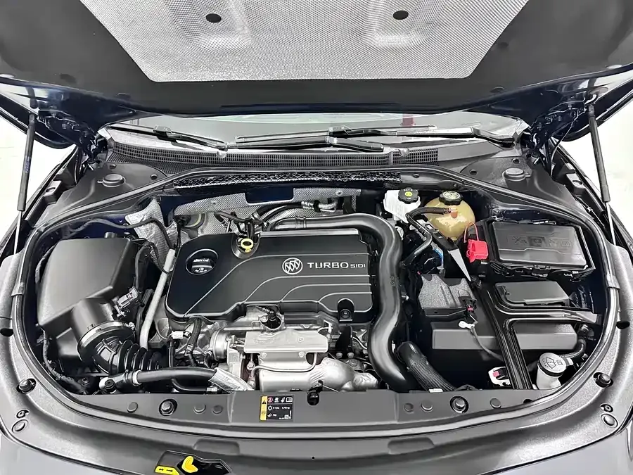 Buick LaCrosse 2021 из CN, фото 9