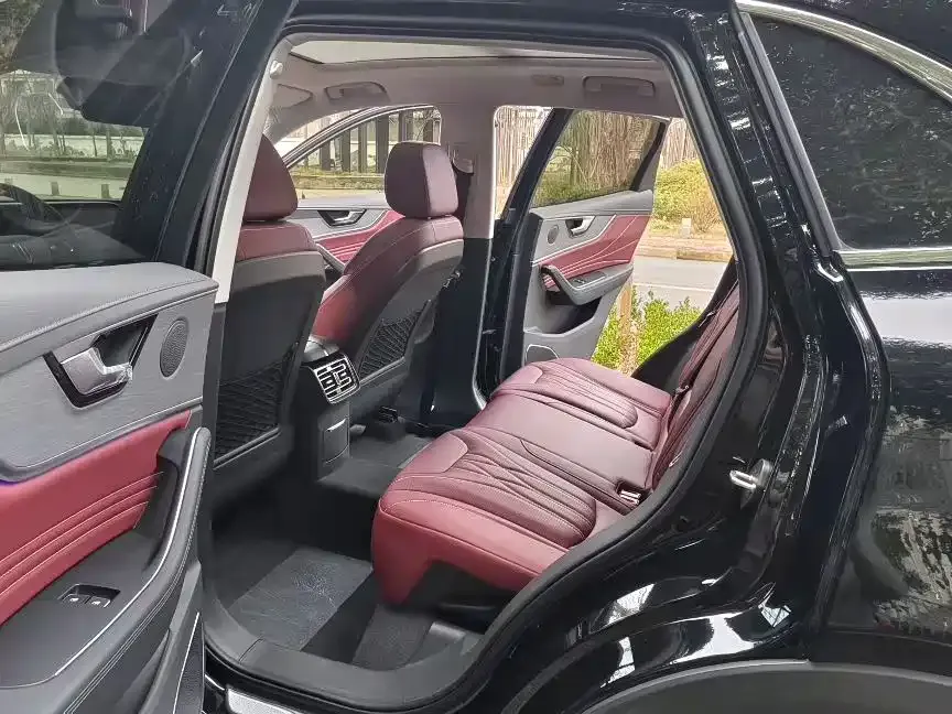 Hongqi HS5 2025 из CN, фото 5