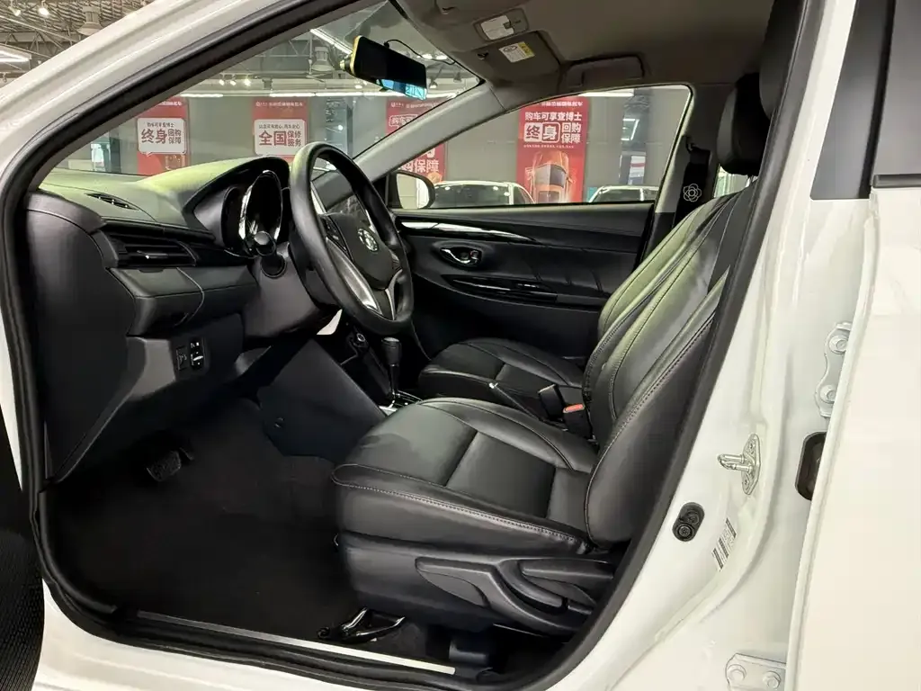 Toyota Yaris L 2022 из CN, фото 8