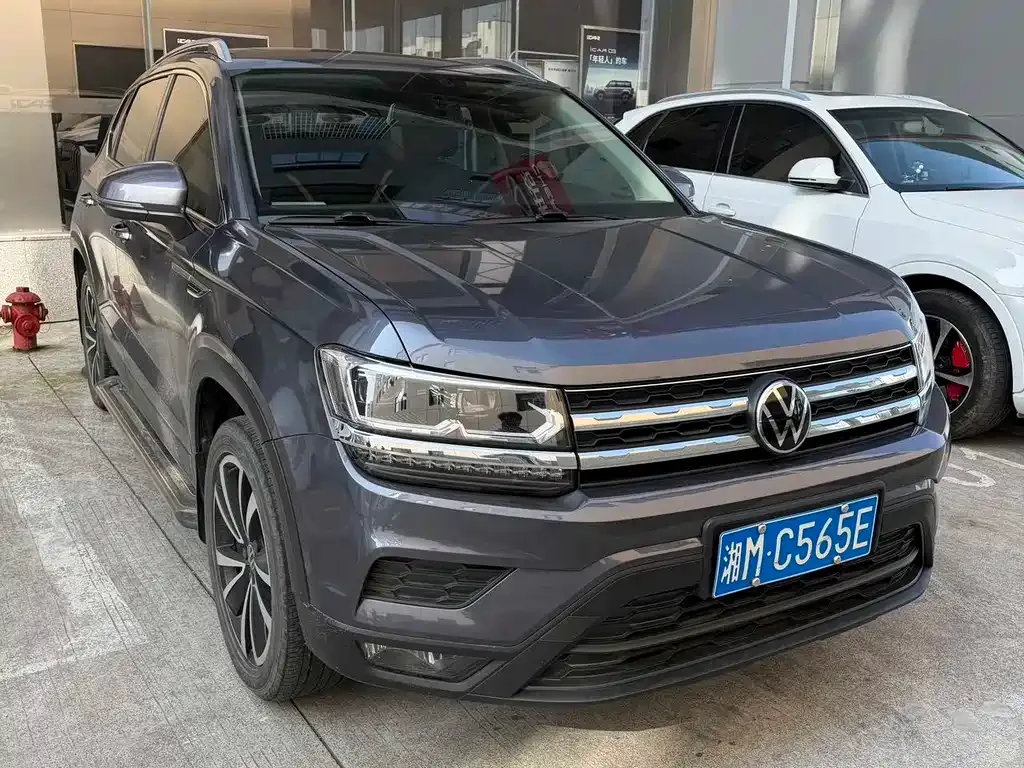 Volkswagen Tharu — фото 6