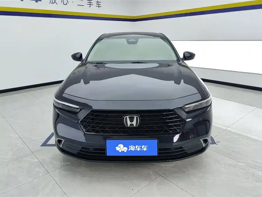 Honda Accord — фото 3