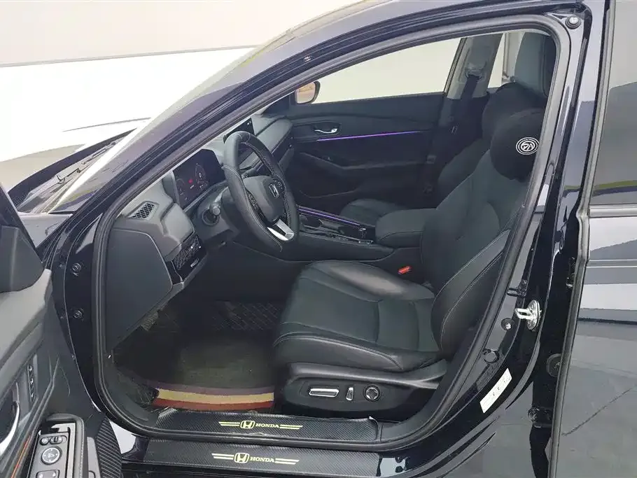 Honda Accord — фото 4