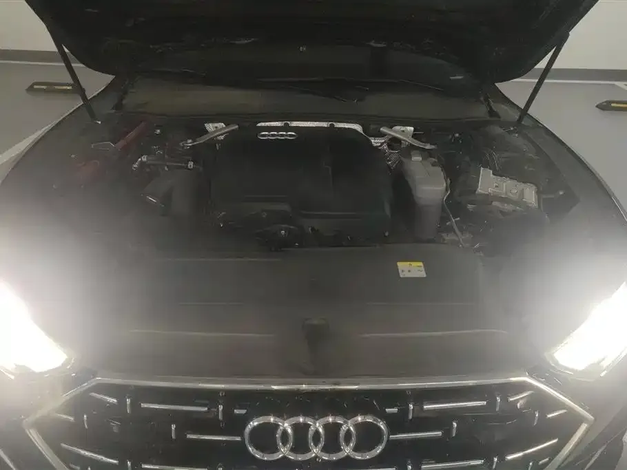 Audi A7L — фото 4