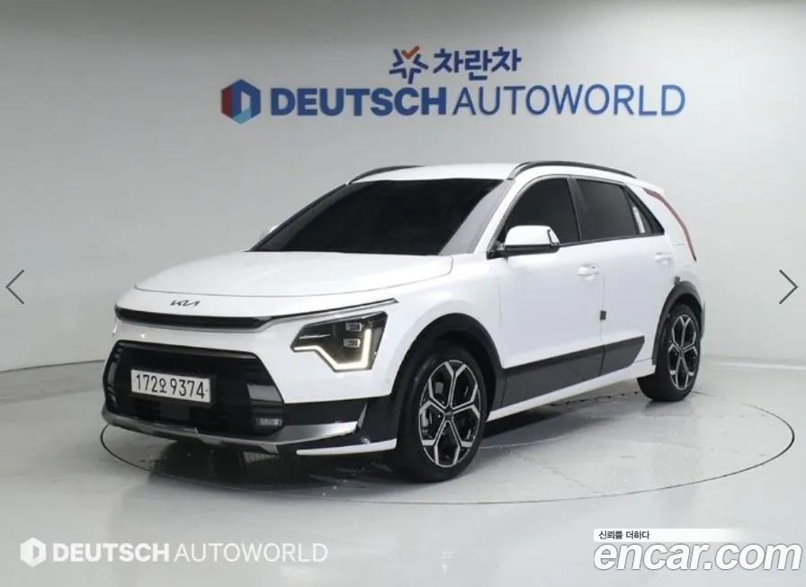 Kia Niro — фото 1