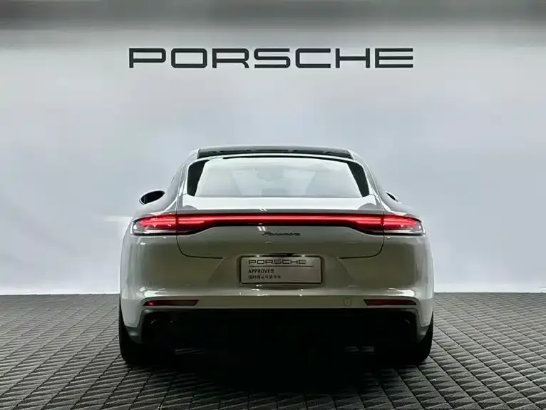 Porsche Panamera — фото 4