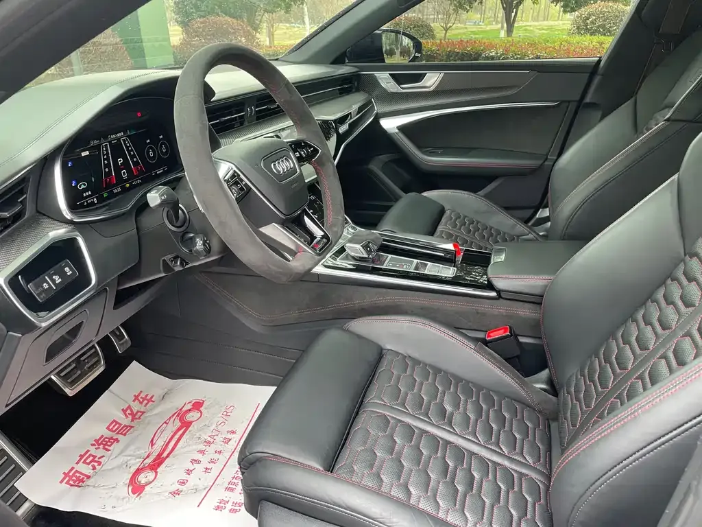 Audi RS 7 2024 из CN, фото 3
