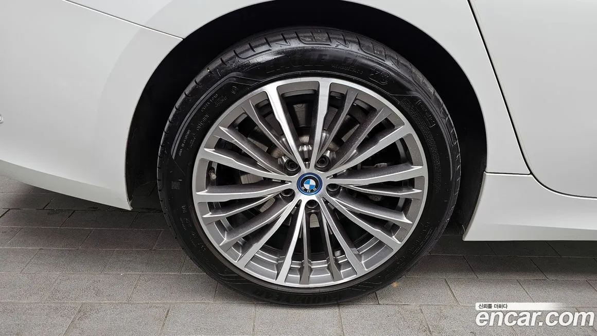 BMW 3-Series 2022 из KR, фото 4