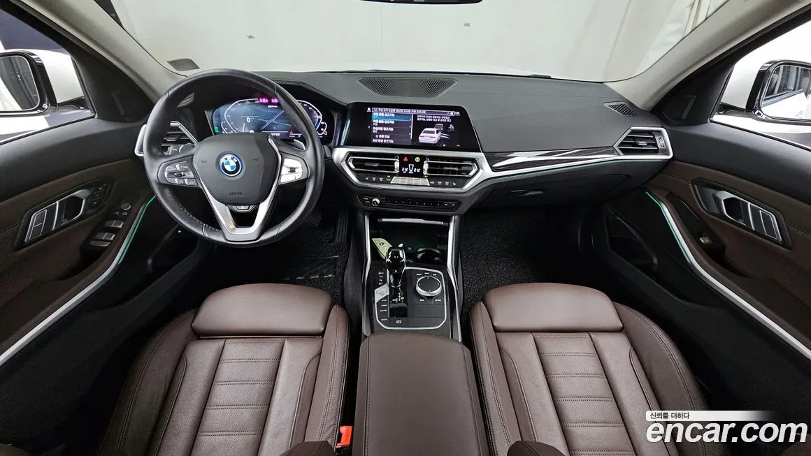 BMW 3-Series 2022 из KR, фото 8