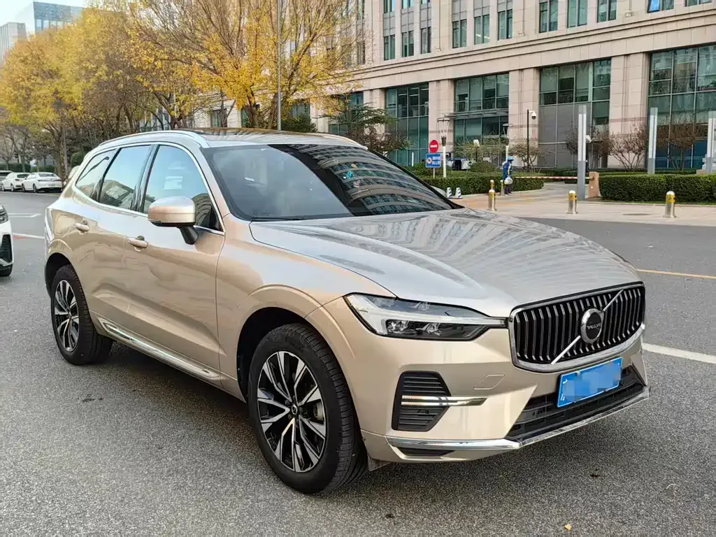Volvo XC60 2023 из CN, фото 10