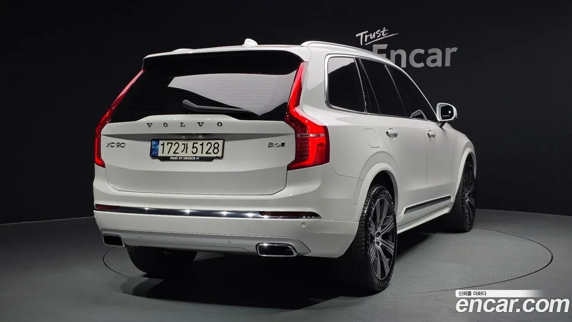 Volvo XC90 — фото 5