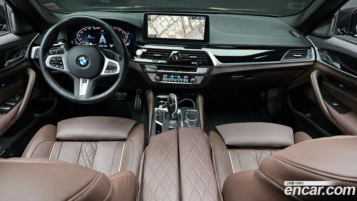 BMW 5-Series 2023 из KR, фото 10