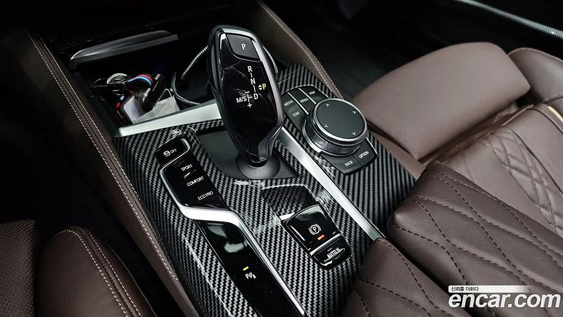 BMW 5-Series 2023 из KR, фото 8