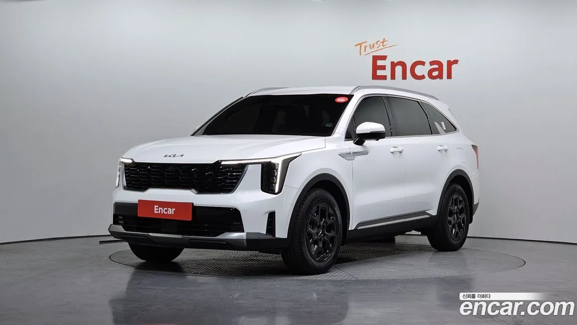 Kia Sorento — фото 1