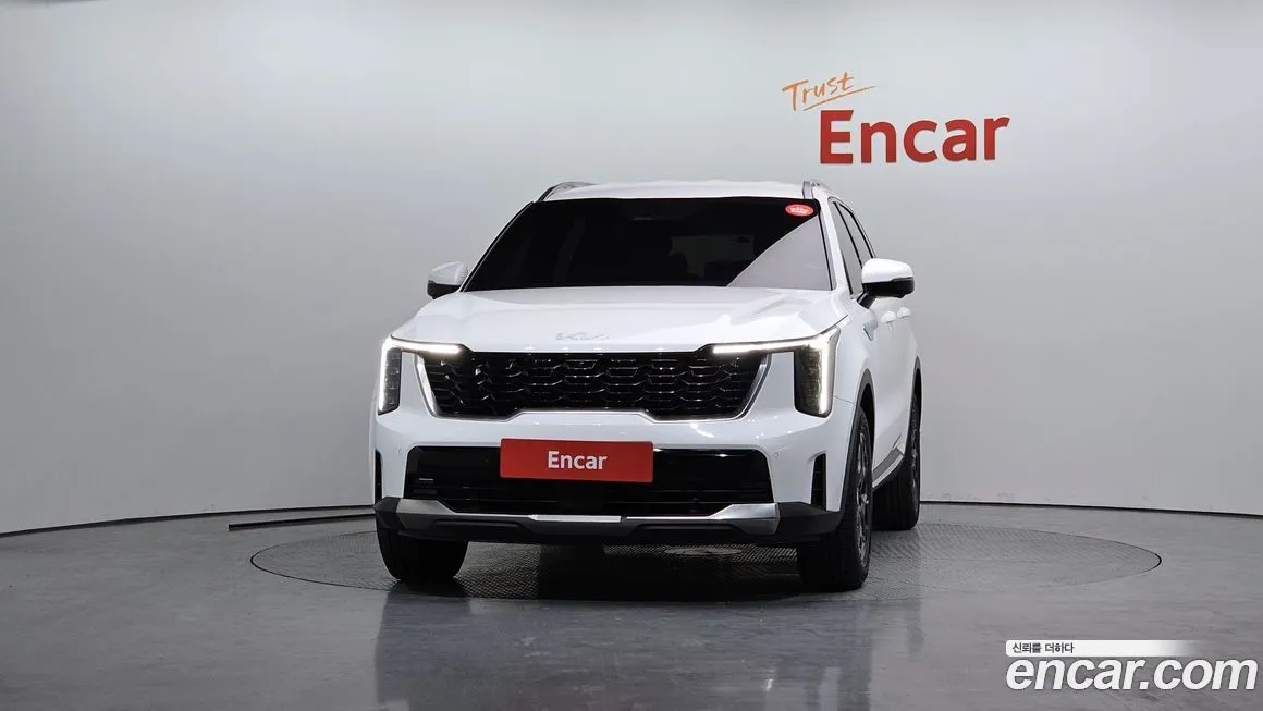 Kia Sorento — фото 7